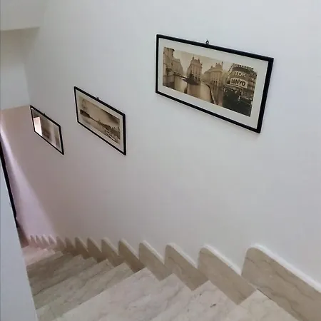 La Casa Dei Nonni Piano Terra Montallegro